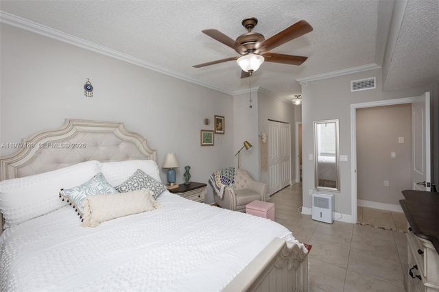 6976 SW 39th St G204, Davie, FL 33314