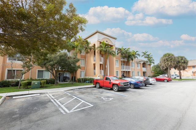 6976 SW 39th St G204, Davie, FL 33314