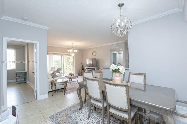 6976 SW 39th St G204, Davie, FL 33314