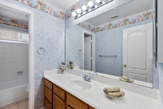 4425 Southpointe Drive, Richardson, TX 75082