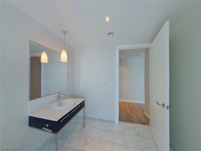 4471 Dean Martin Drive 2209, Las Vegas, NV 89103