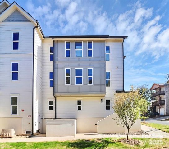 1022 Margaret Brown Street, Charlotte, NC 28202