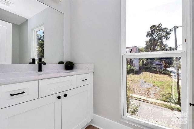 1022 Margaret Brown Street, Charlotte, NC 28202