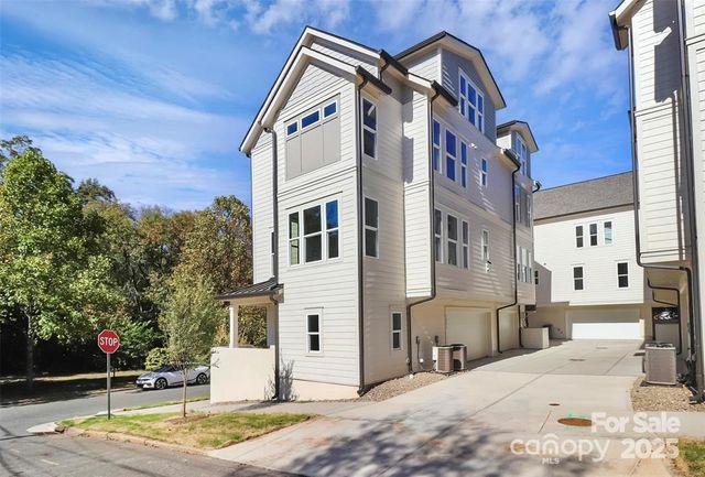 1022 Margaret Brown Street, Charlotte, NC 28202