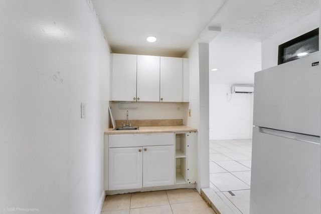 6660 W 13th Avenue, Hialeah, FL 33012