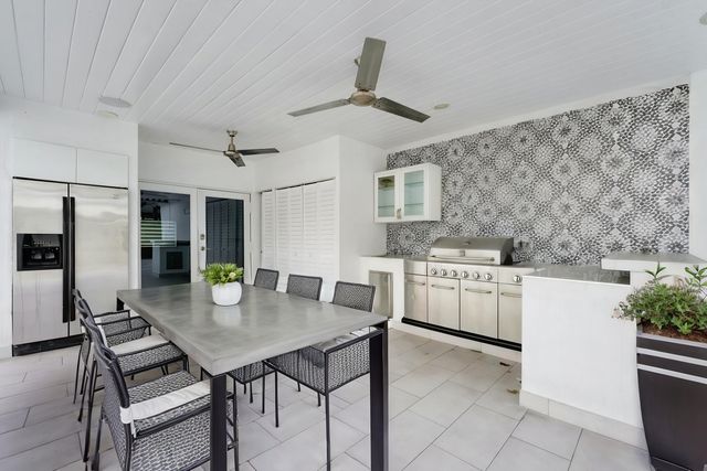 6660 W 13th Avenue, Hialeah, FL 33012