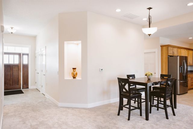 3212 W Bartlett Drive, New Haven, IN 46774