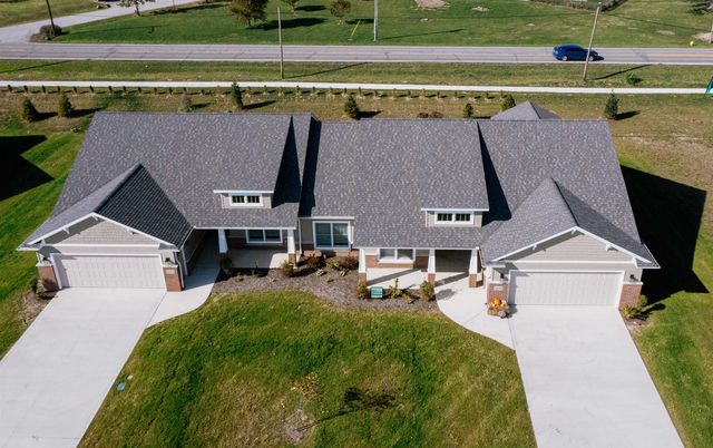 3212 W Bartlett Drive, New Haven, IN 46774