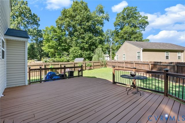 14000 S Hackberry Rd, Chester, VA 23836