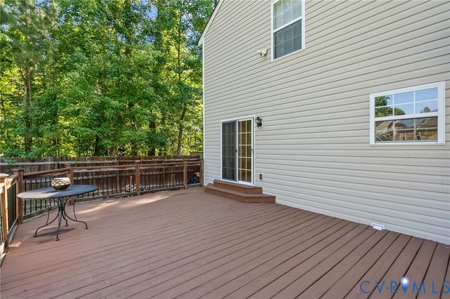 14000 S Hackberry Rd, Chester, VA 23836