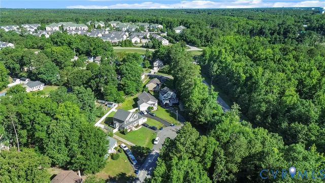 14000 S Hackberry Rd, Chester, VA 23836