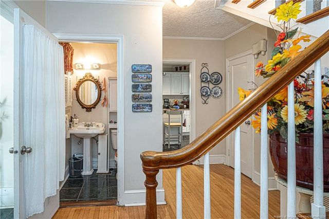 1201 N Walnut Street, Lumberton, NC 28358