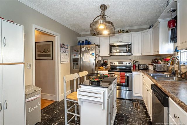 1201 N Walnut Street, Lumberton, NC 28358