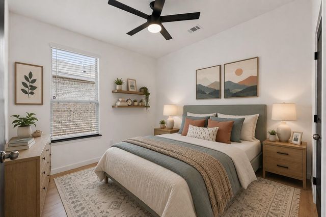 305 Paso Fino Drive, Alvin, TX 77511