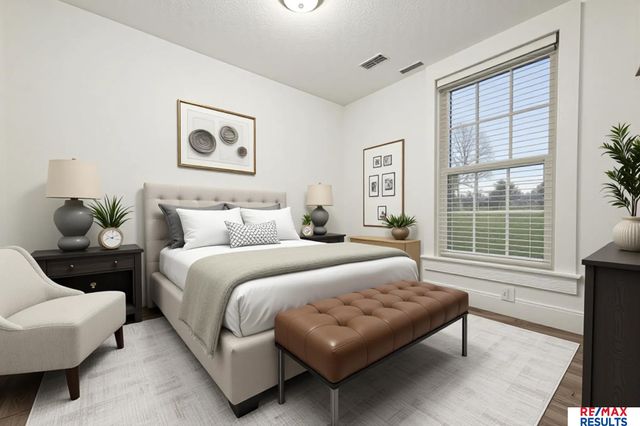 902 Louie Lane, Yutan, NE 68073