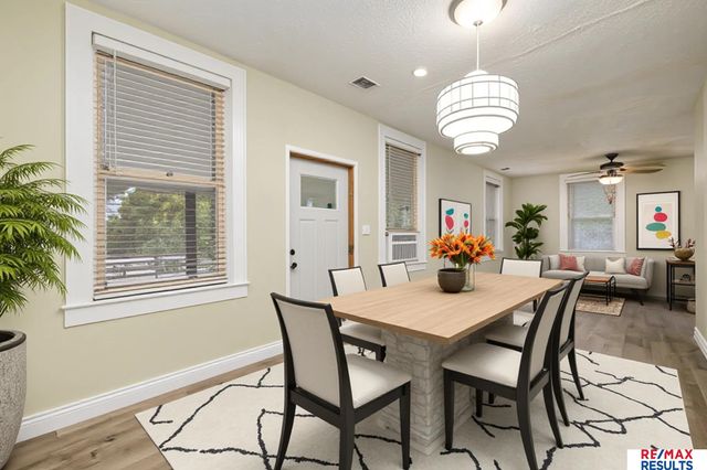 902 Louie Lane, Yutan, NE 68073