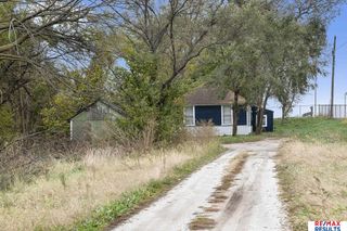 902 Louie Lane, Yutan, NE 68073