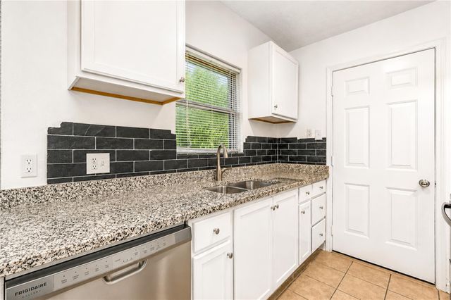 1206 Gary Avenue, Pasadena, TX 77502
