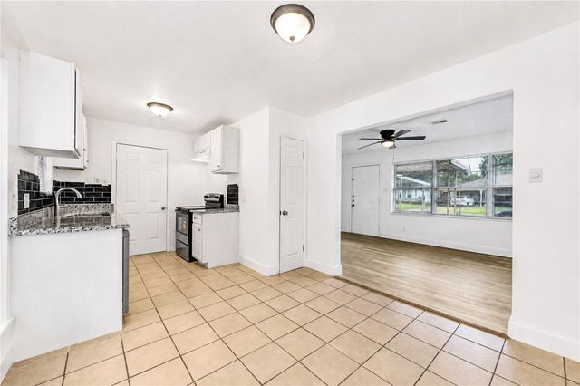 1206 Gary Avenue, Pasadena, TX 77502