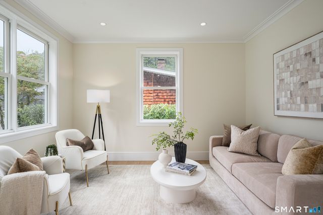 9 Maple Street, Greenwich, CT 06807