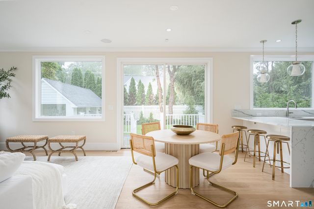 9 Maple Street, Greenwich, CT 06807