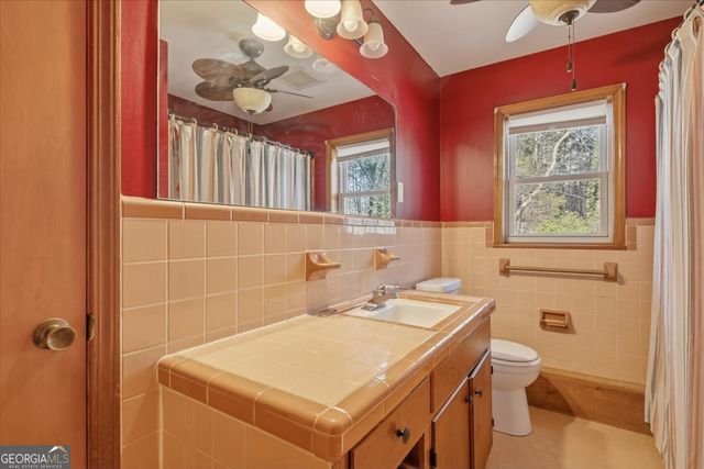 1529 Wax Road SE, Silver Creek, GA 30173