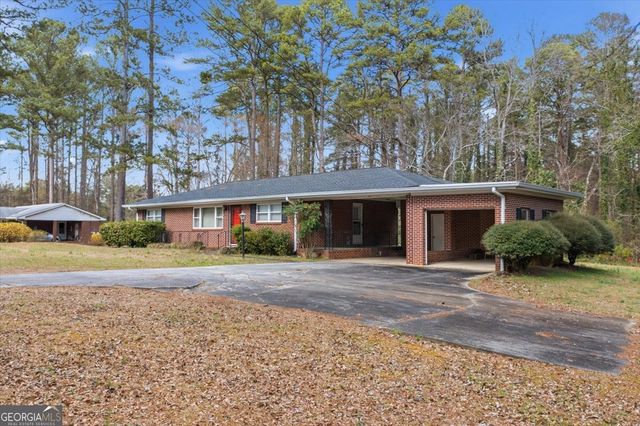 1529 Wax Road SE, Silver Creek, GA 30173