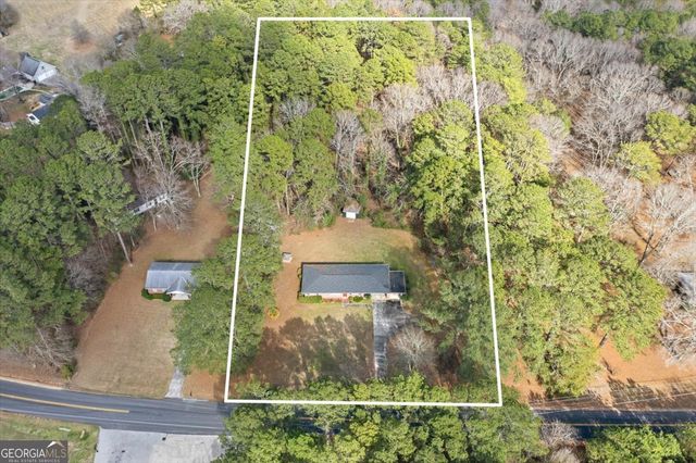 1529 Wax Road SE, Silver Creek, GA 30173