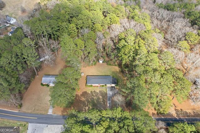 1529 Wax Road SE, Silver Creek, GA 30173