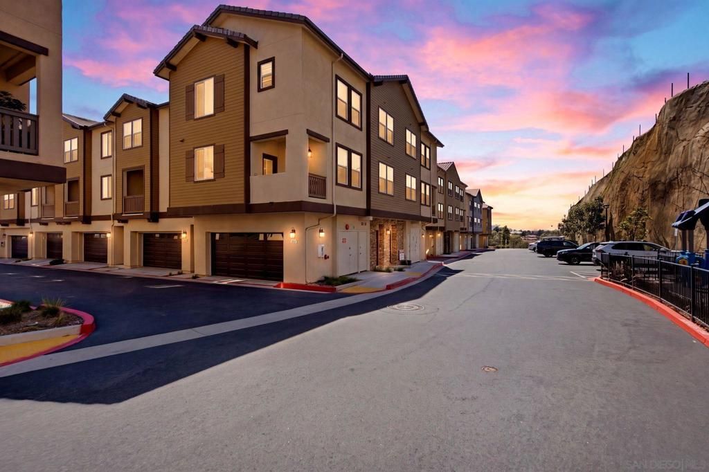 219 Mission Villas Rd, San Marcos, CA 92069 — exterior