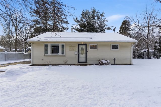 106 Baldwin Ave, Framingham, MA 01701