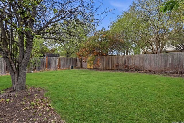 7554 FOSS MDWS, San Antonio, TX 78244