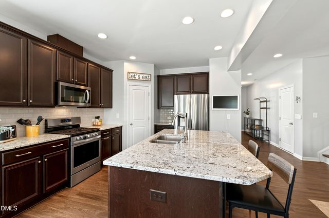 3413 Longleaf Estates Drive, Raleigh, NC 27616