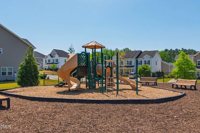 3413 Longleaf Estates Drive, Raleigh, NC 27616