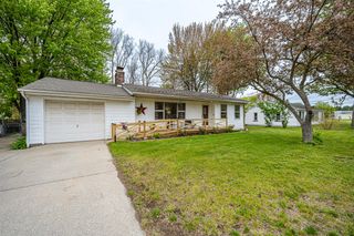 3104 E Apple Avenue, Muskegon, MI 49442