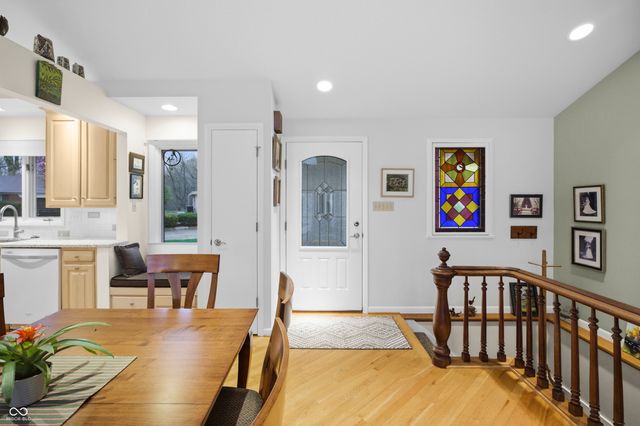 301 Flatrock Drive, Columbus, IN 47201