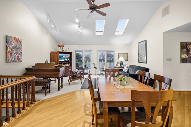 301 Flatrock Drive, Columbus, IN 47201