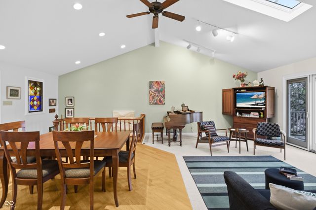 301 Flatrock Drive, Columbus, IN 47201