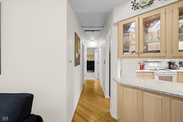 301 Flatrock Drive, Columbus, IN 47201