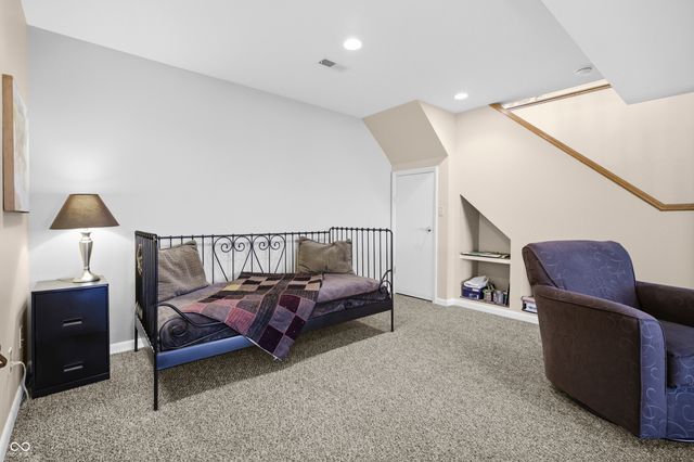 301 Flatrock Drive, Columbus, IN 47201