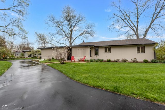 301 Flatrock Drive, Columbus, IN 47201