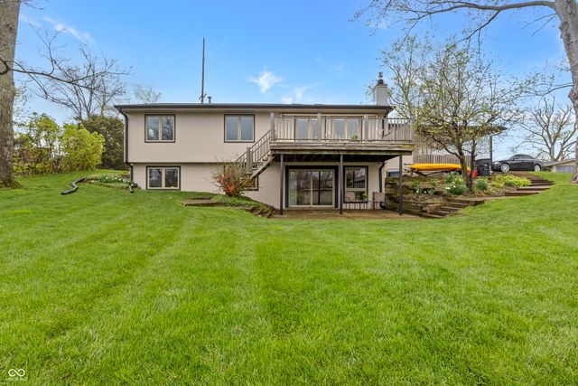 301 Flatrock Drive, Columbus, IN 47201