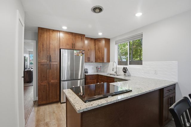 2915 E LA JOYA DR, Holladay, UT 84124