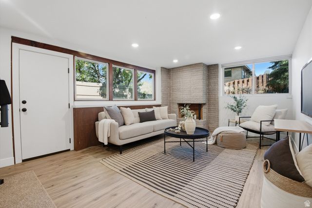2915 E LA JOYA DR, Holladay, UT 84124