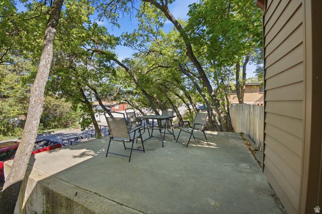 2915 E LA JOYA DR, Holladay, UT 84124