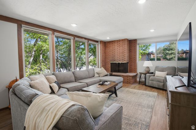 2915 E LA JOYA DR, Holladay, UT 84124