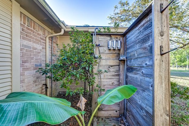 25869 Magnolia Drive, Splendora, TX 77372