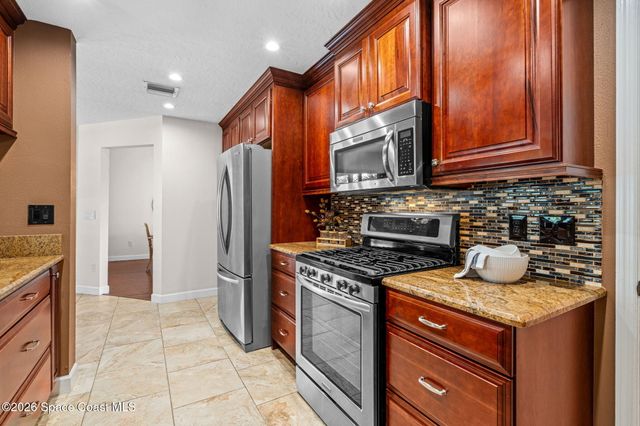 1010 Pelican Lane, Rockledge, FL 32955