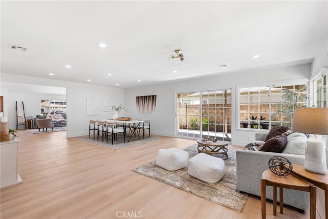 3375 Fuchsia Street, Costa Mesa, CA 92626