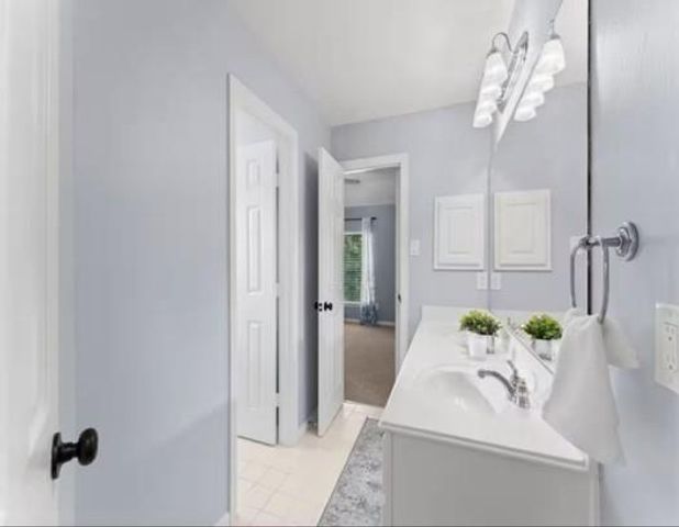 422 Spring Lakes Drive NE, Spring, TX 77373